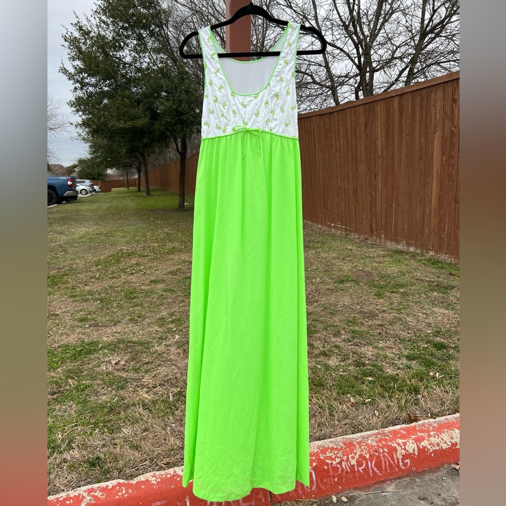 Vintage 70s green babydoll maxi slip dress, XS/S